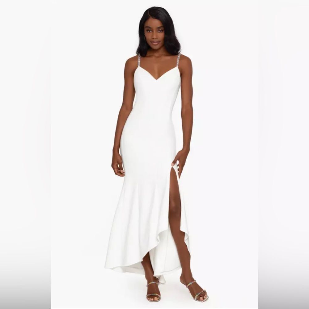 Xscape Womens White Rhinestone Cocktail And Party Dress